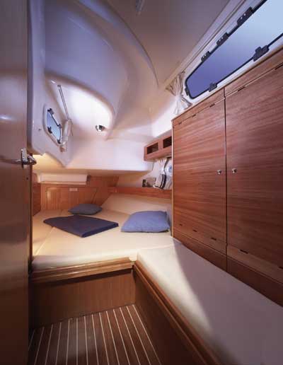 Kriza - Bavaria 42 Cruiser (2012) — photo 4